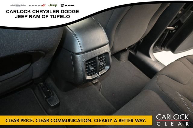 Used 2021 Jeep Cherokee Latitude FWD image 27