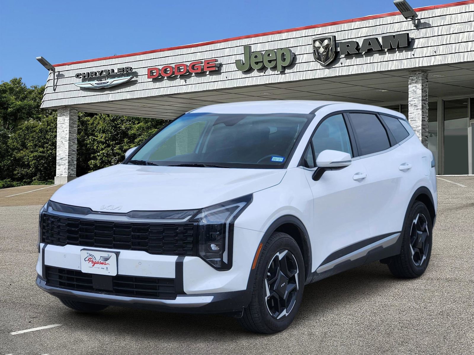 Used 2026 Kia Sportage EX video 2