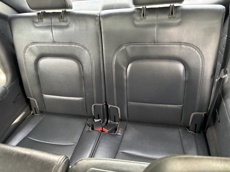Used 2012 Hyundai Veracruz Limited FWD image 17