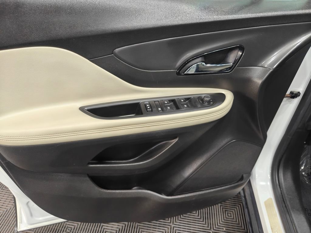 Used 2019 Buick Encore Essence w/ Experience Buick Package image 44