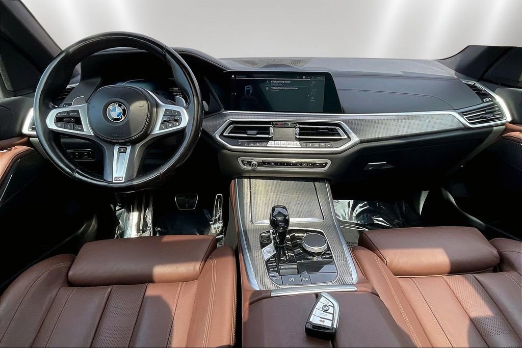Used 2021 BMW X5 xDrive40i w/ M Sport Package image 7