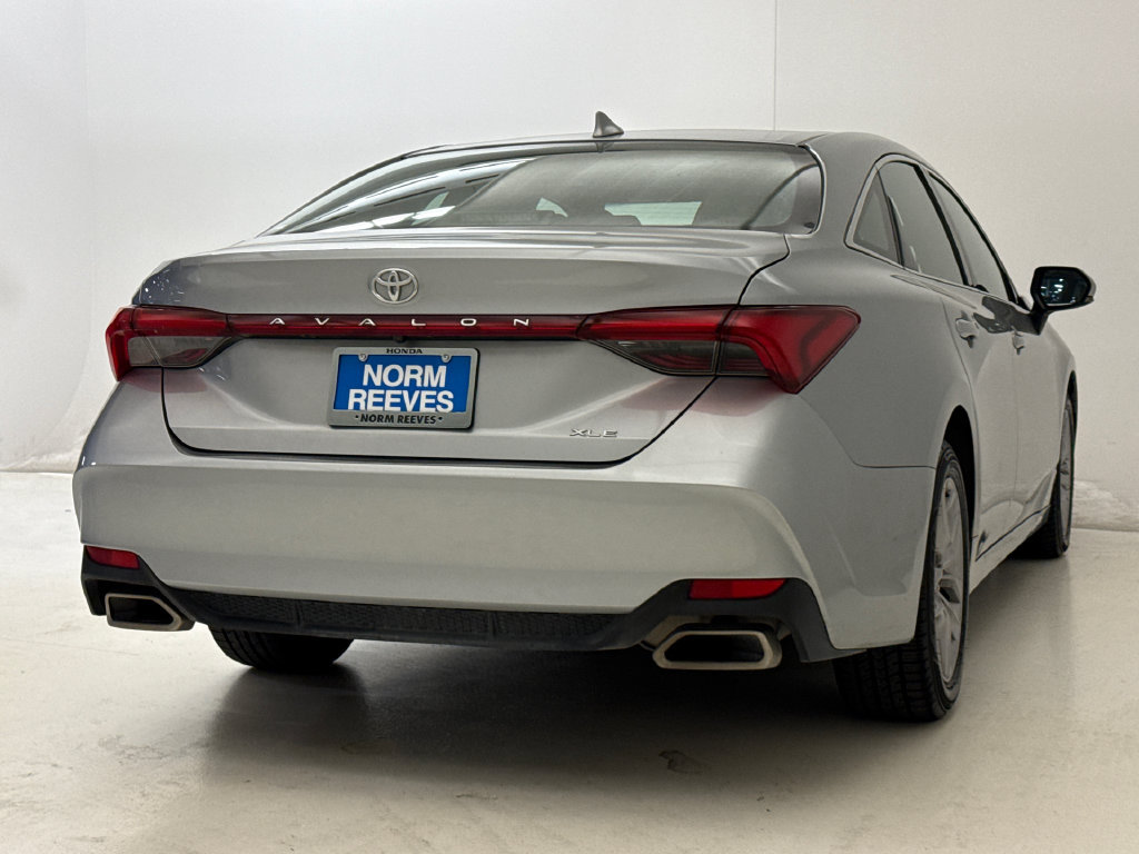 Used 2020 Toyota Avalon XLE FWD image 9