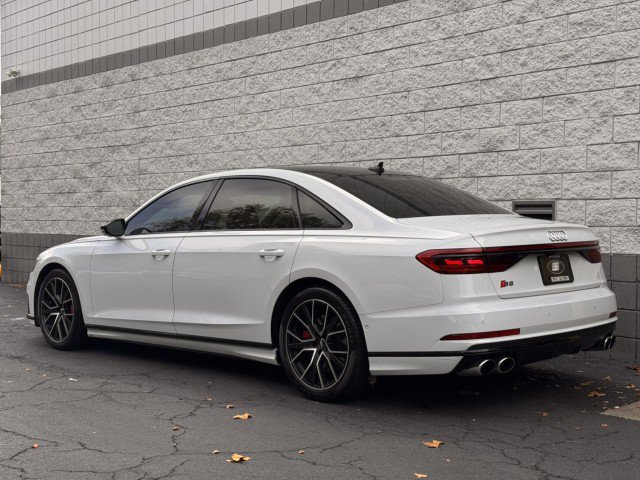 Used 2020 Audi S8 L AWD/4WD image 2