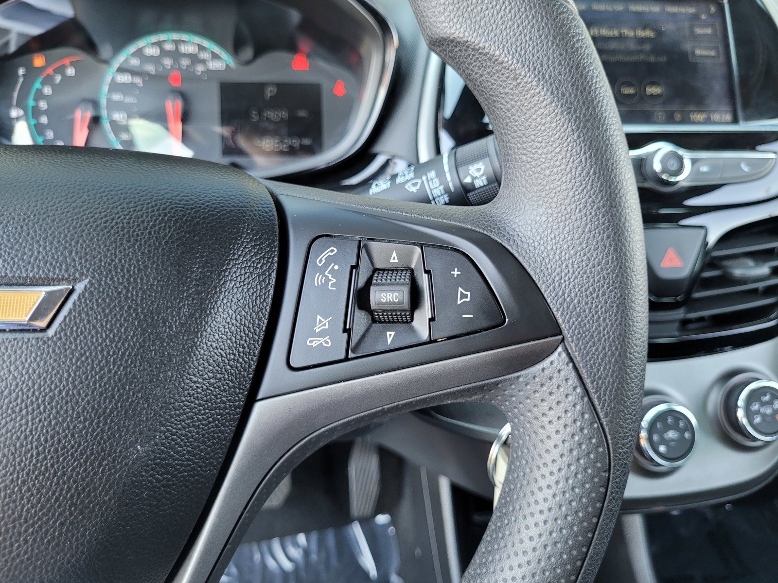 Used 2022 Chevrolet Spark LT FWD image 23