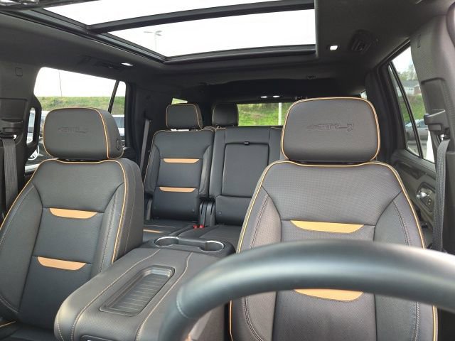 Used 2024 GMC Yukon AT4 w/ AT4 Premium Package image 28