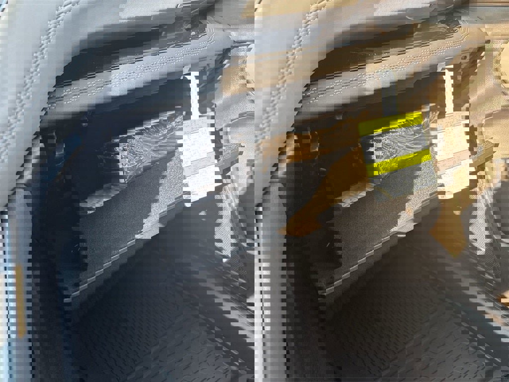 New 2025 Subaru Outback Limited image 43