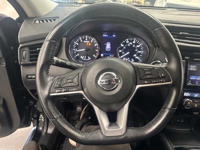 Used 2018 Nissan Rogue SL FWD image 11
