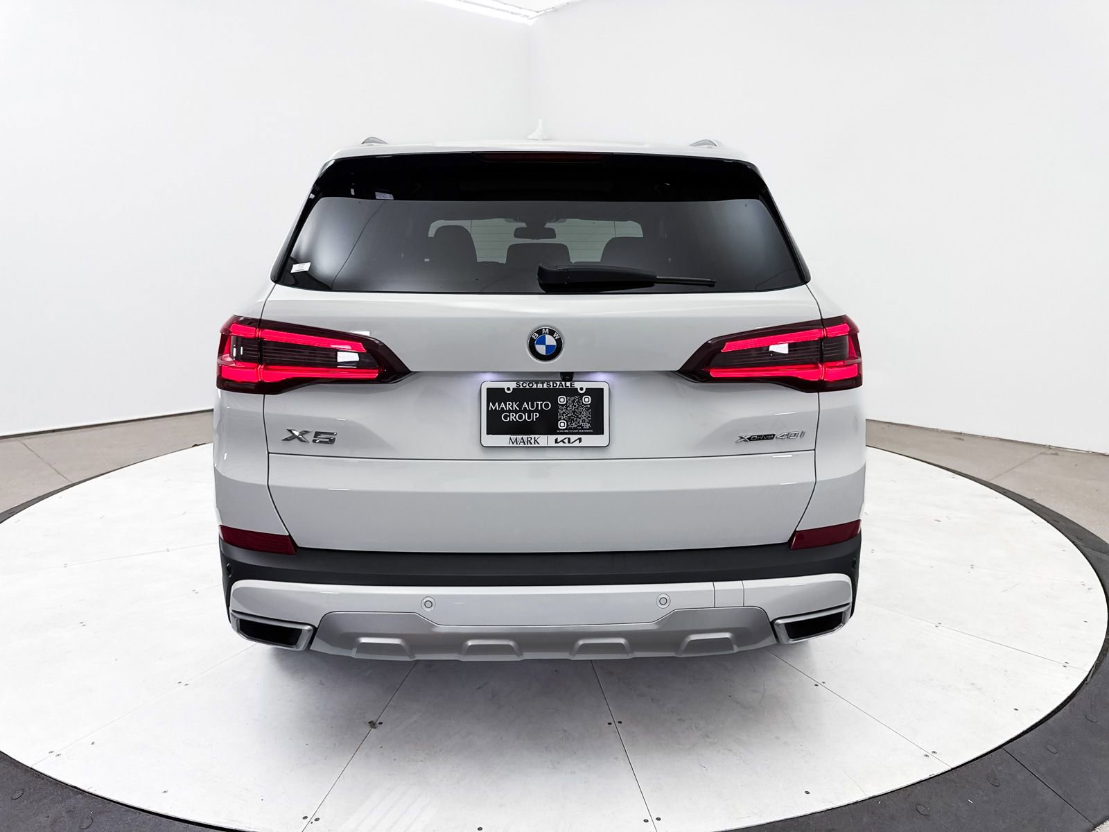 Used 2022 BMW X5 xDrive40i w/ Premium Package AWD/4WD image 19