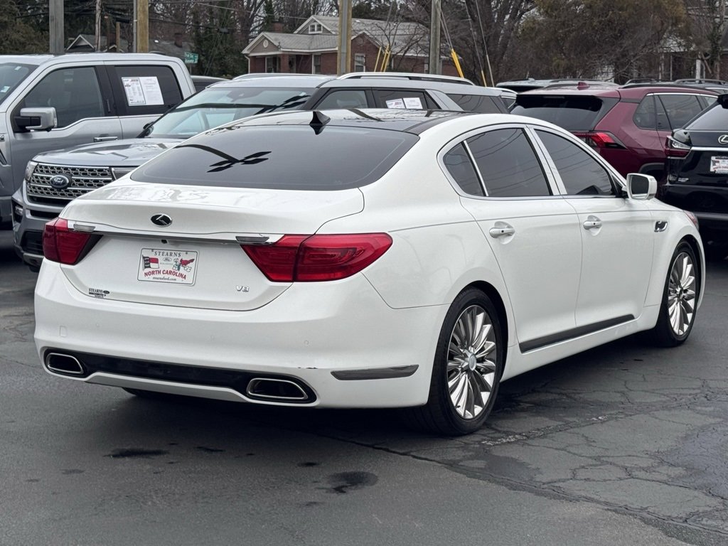 Used 2015 Kia K900 Luxury image 17