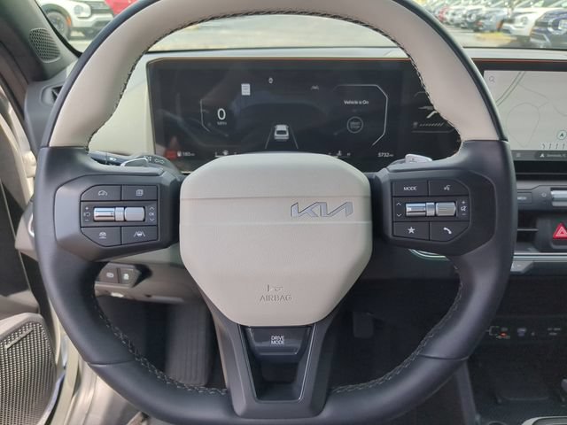 Used 2025 Kia K4 GT-Line w/ GT-Line Premium Package FWD image 33