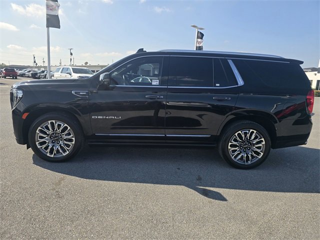Used 2024 GMC Yukon Denali Ultimate image 8