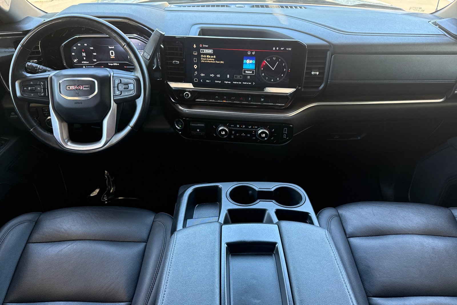 Used 2025 GMC Sierra 1500 SLT RWD image 20
