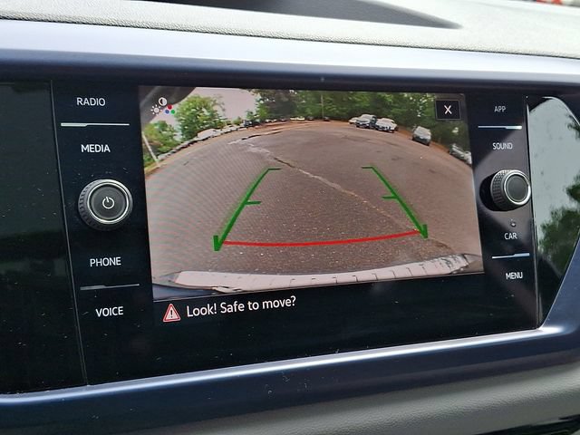 Certified 2023 Volkswagen Taos SE w/ Panoramic Sunroof Package AWD/4WD image 24