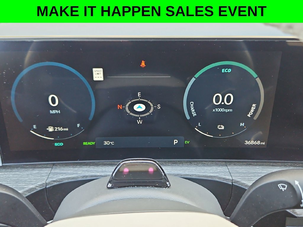 Used 2025 Hyundai Santa Fe Limited AWD/4WD image 25