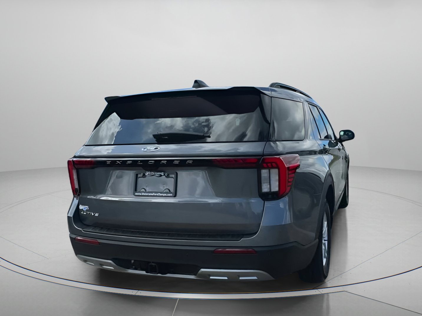 New 2026 Ford Explorer Active w/ Active Comfort Package image 29