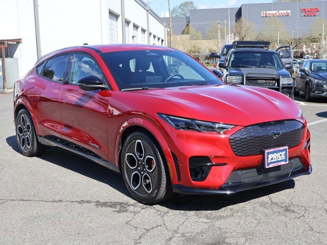 Used 2024 Ford Mustang Mach-E GT image 3