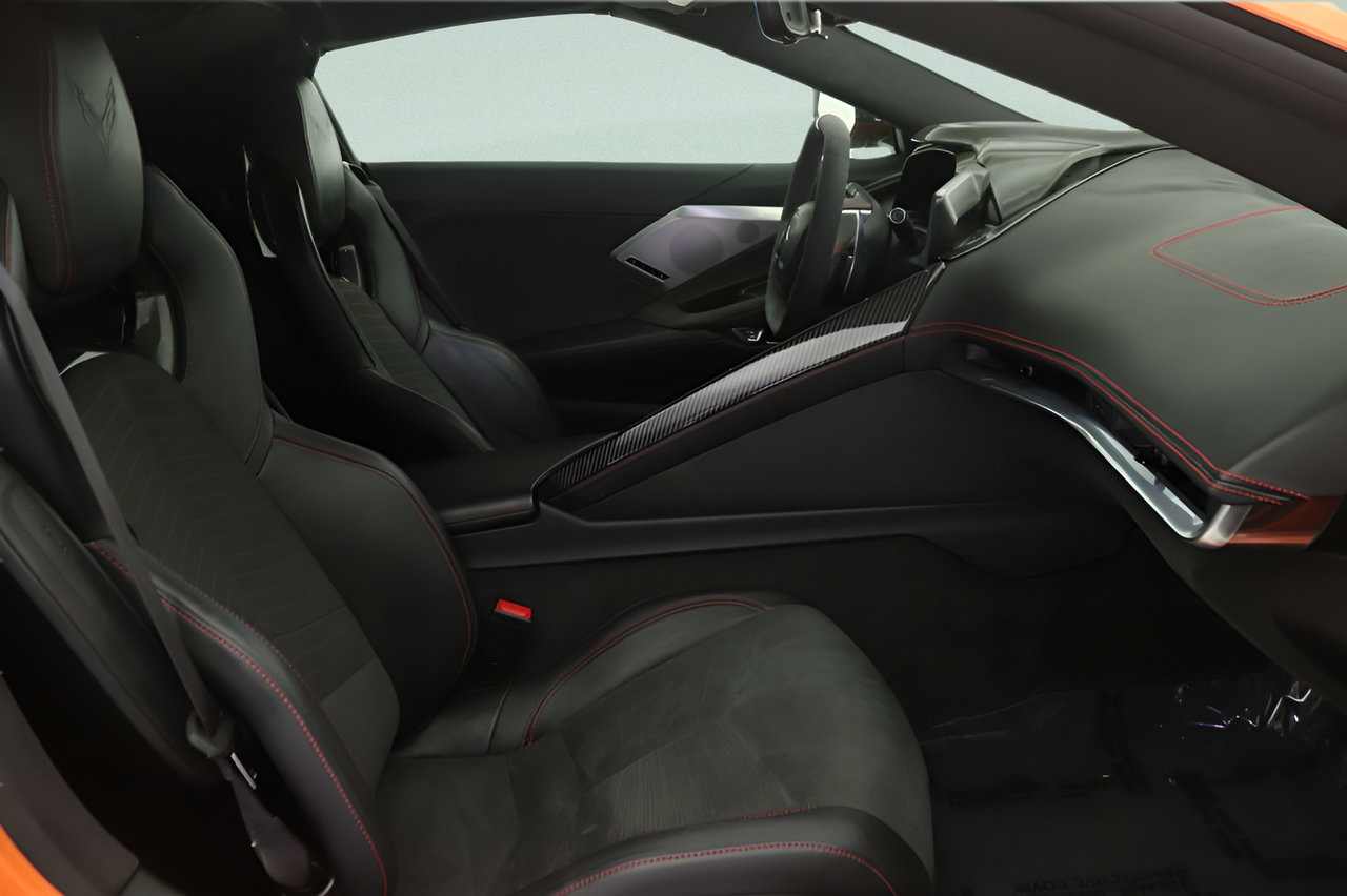 Used 2022 Chevrolet Corvette Stingray Premium Cpe w/ Z51 Performance Package RWD image 25