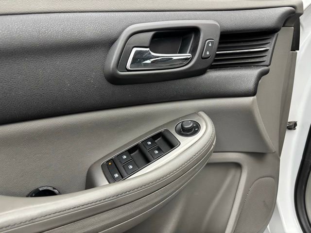 Used 2015 Chevrolet Malibu LS FWD image 14