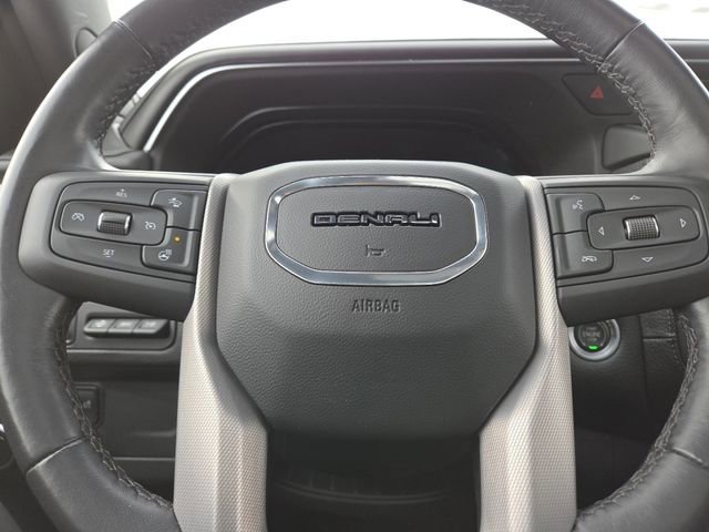 Used 2022 GMC Yukon XL Denali image 38