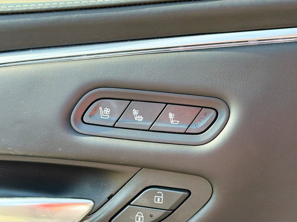 Certified 2022 Cadillac Escalade Sport Platinum image 23