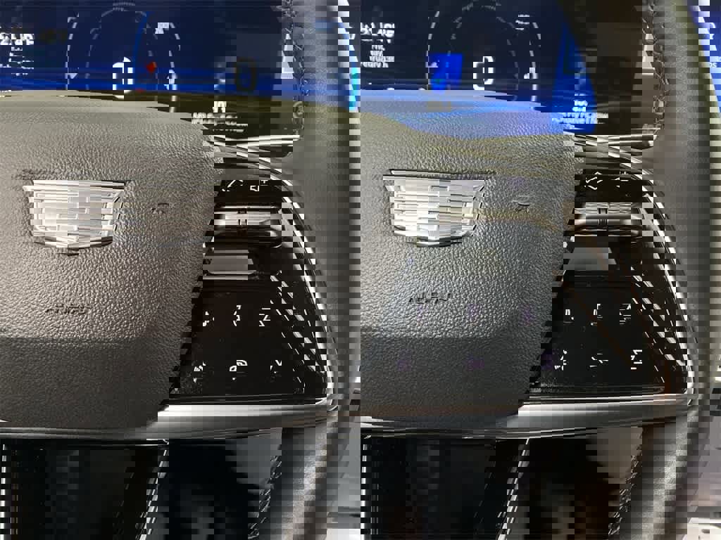 Certified 2024 Cadillac Lyriq Luxury image 23