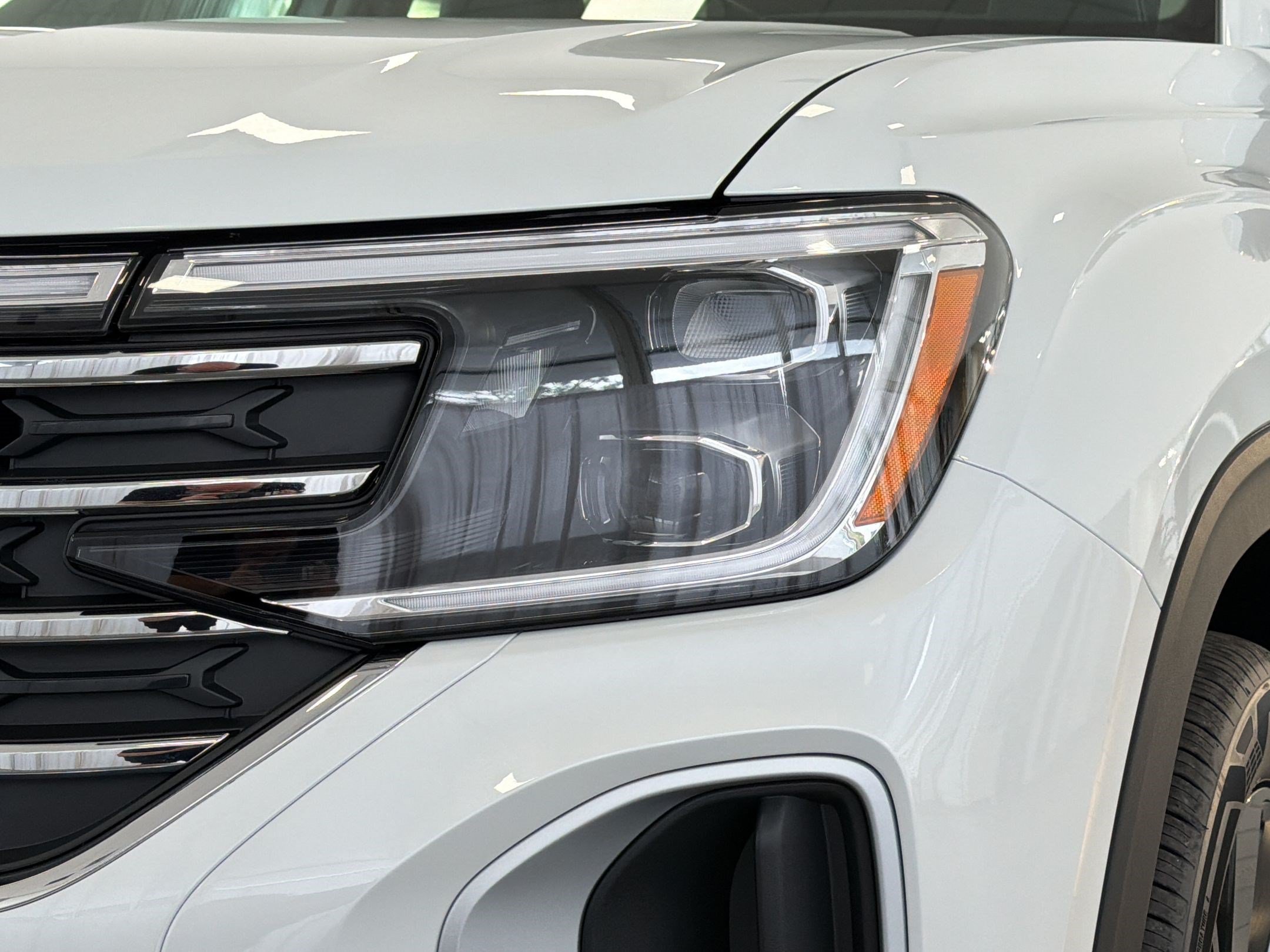 New 2026 Volkswagen Atlas SE FWD image 11