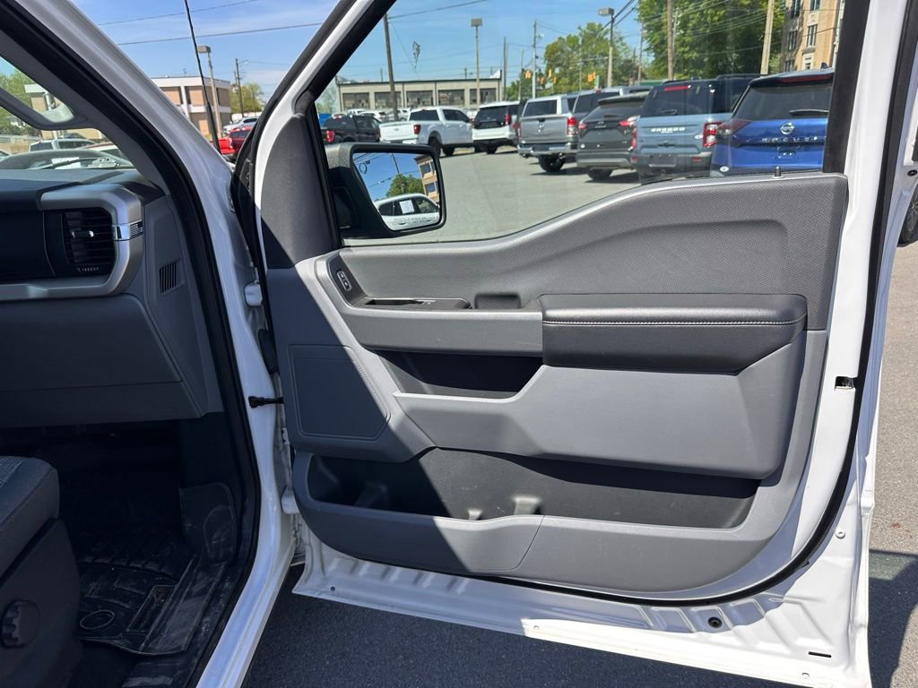Used 2021 Ford F150 XLT w/ Trailer Tow Package RWD image 17