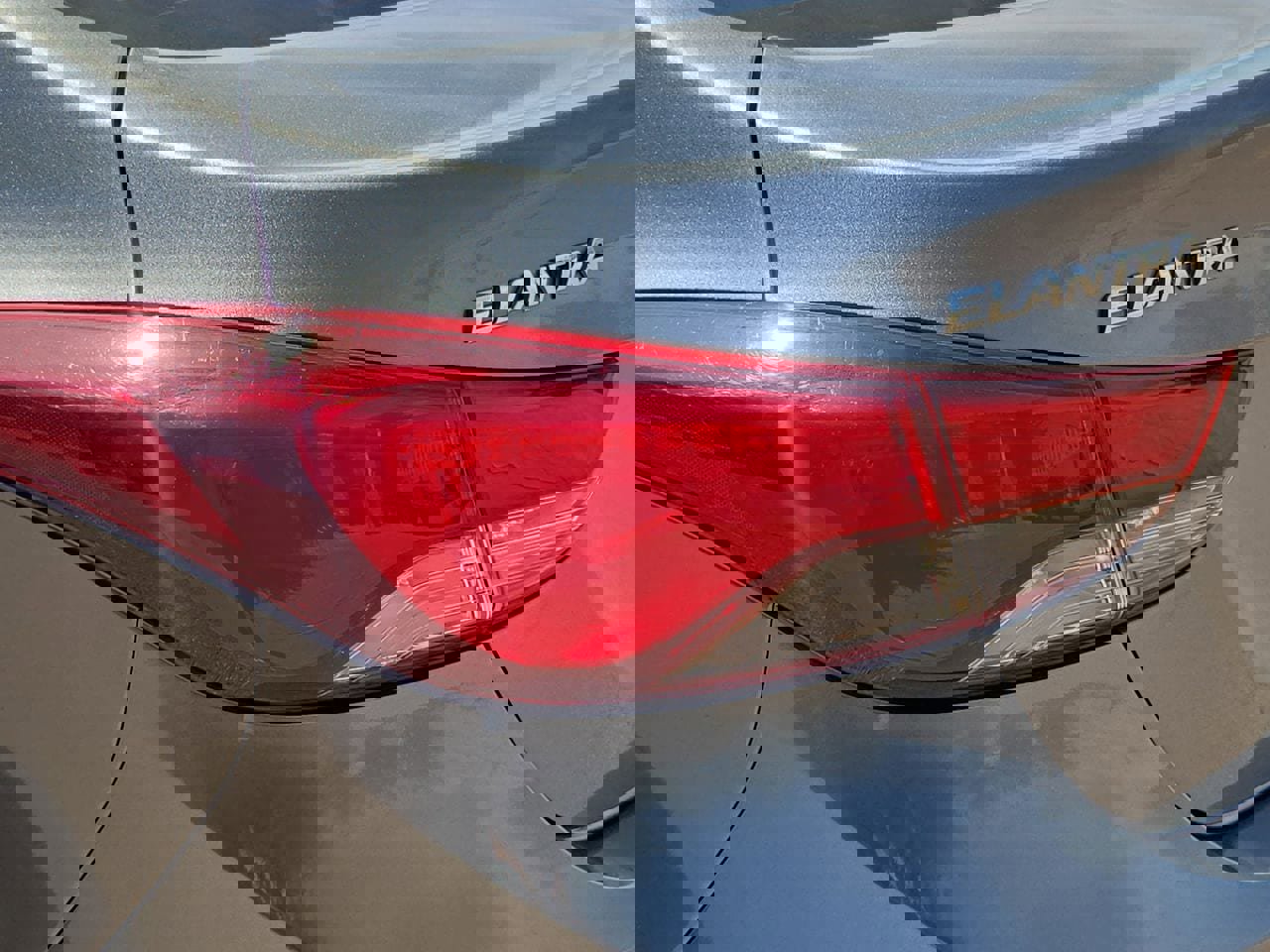 Used 2016 Hyundai Elantra Value Edition FWD image 20