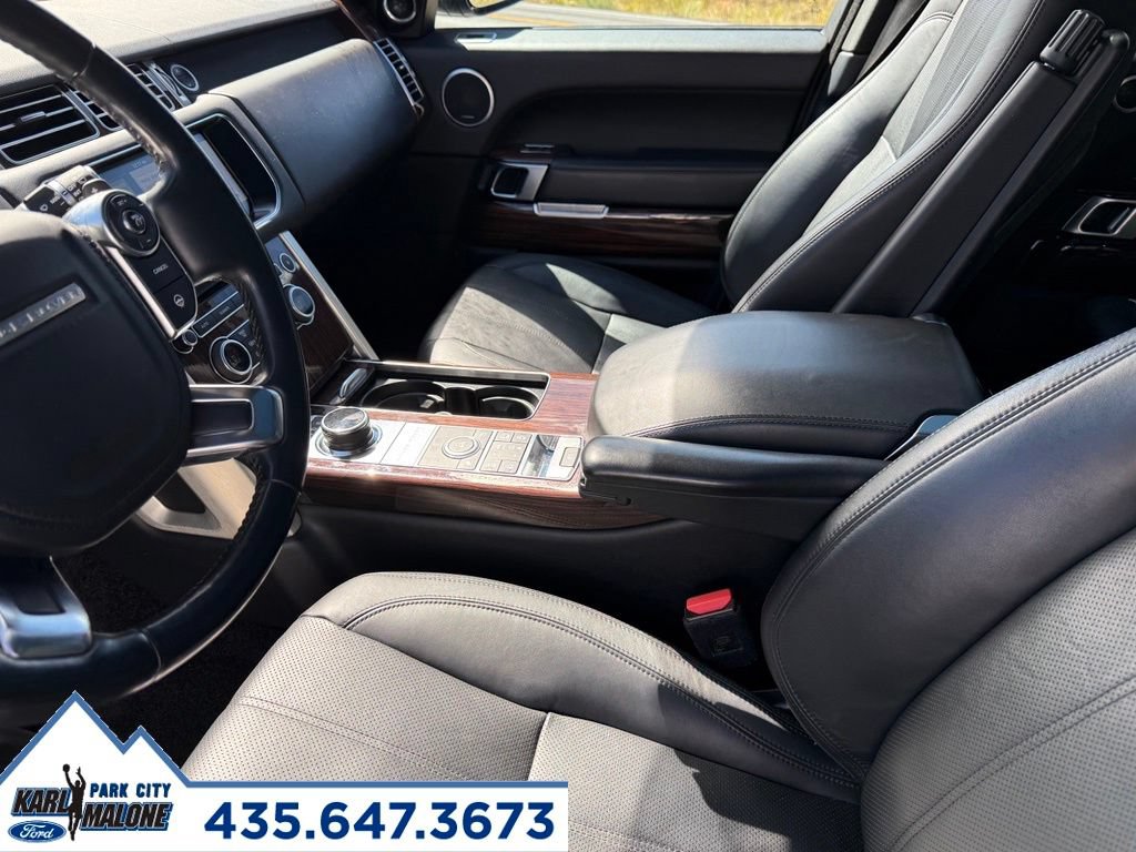 Used 2017 Land Rover Range Rover Supercharged AWD/4WD image 24