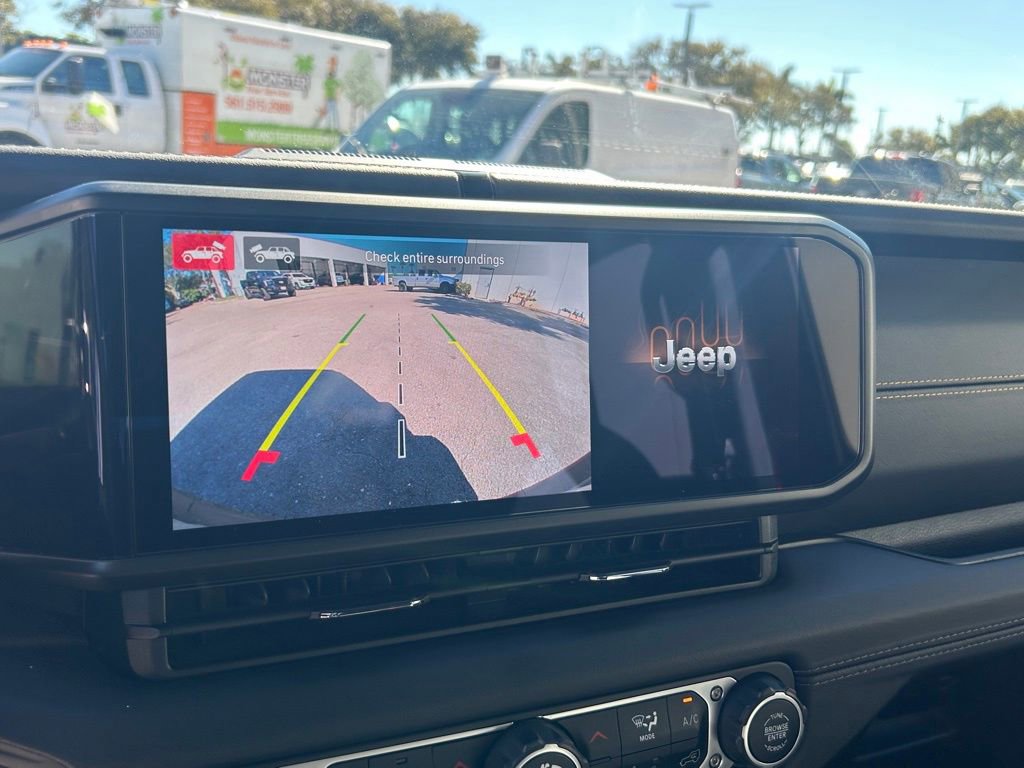 Used 2024 Jeep Wrangler Sahara w/ Technology Group image 12