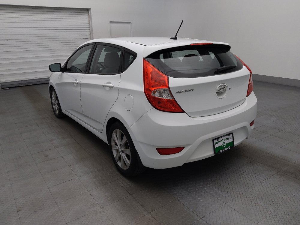 Used 2013 Hyundai Accent SE FWD image 5