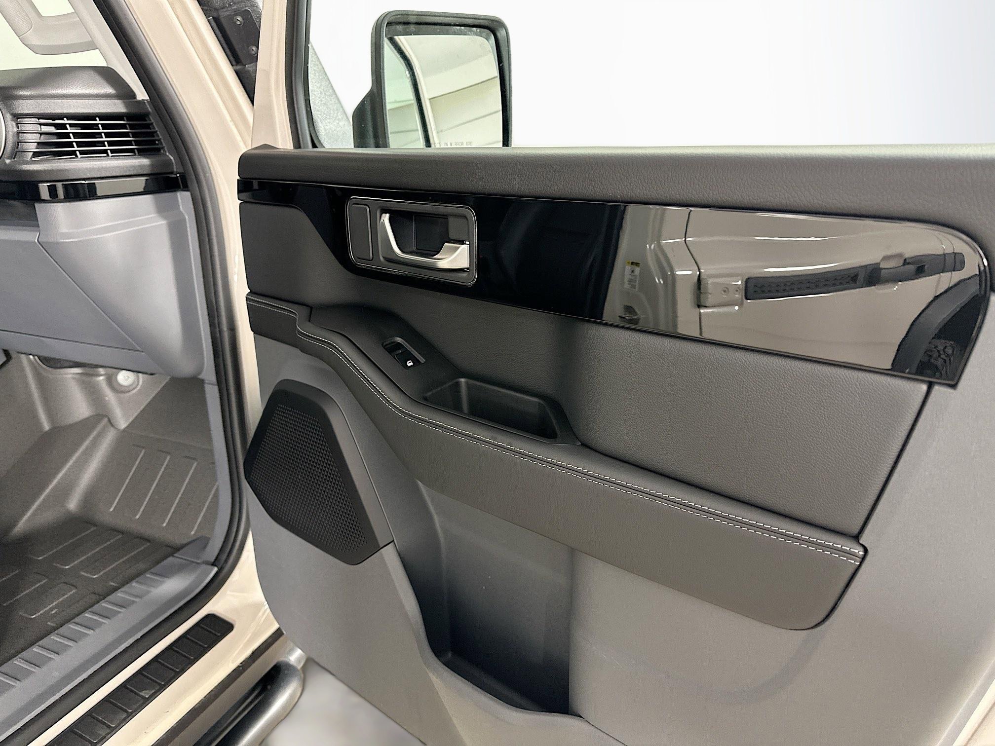 Used 2024 INEOS Grenadier image 47