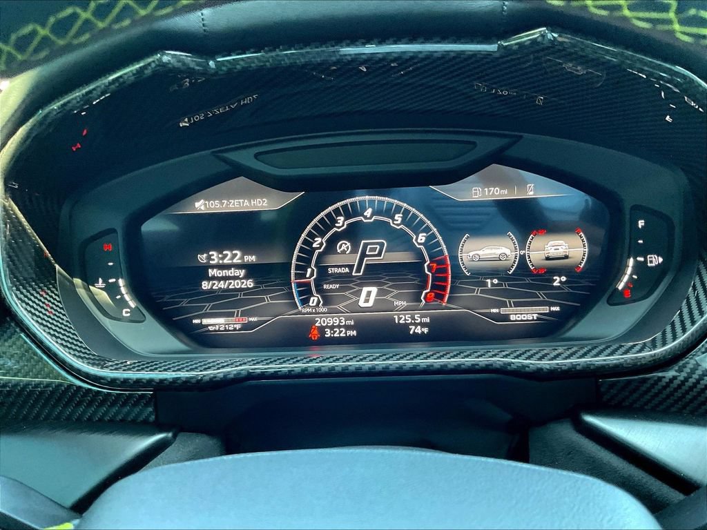 Used 2022 Lamborghini Urus AWD/4WD image 13