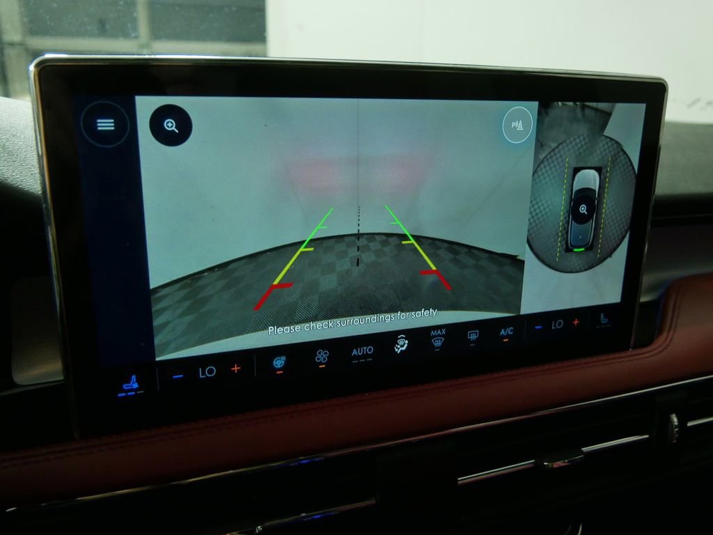 Used 2025 Lincoln Corsair Grand Touring w/ Equipment Group 301A image 27