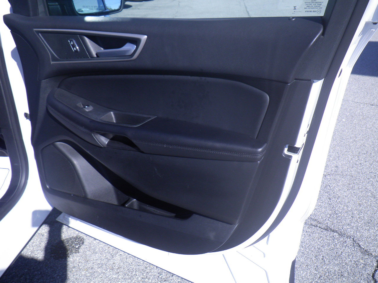 Certified 2024 Ford Edge SEL image 25