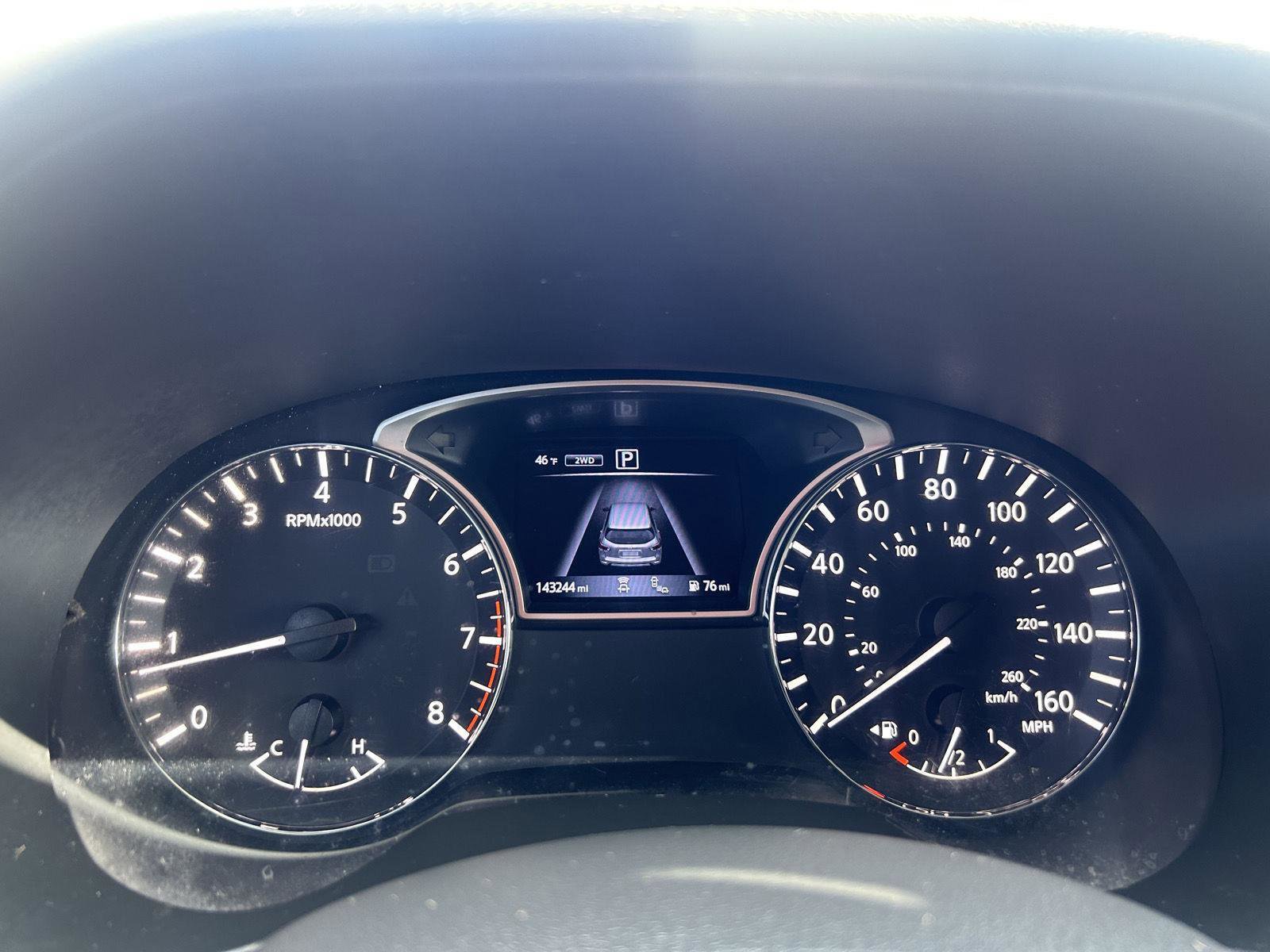 Used 2019 Nissan Pathfinder SL AWD/4WD image 31