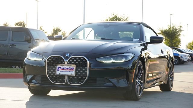 Used 2022 BMW 430i Convertible image 3