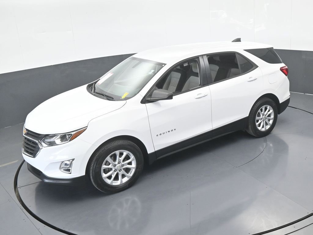 Used 2018 Chevrolet Equinox LS image 43