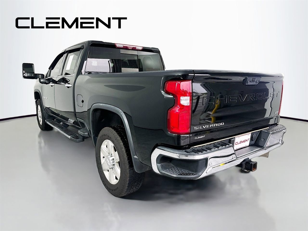 Used 2020 Chevrolet Silverado 2500 LTZ w/ LTZ Premium Package AWD/4WD image 10