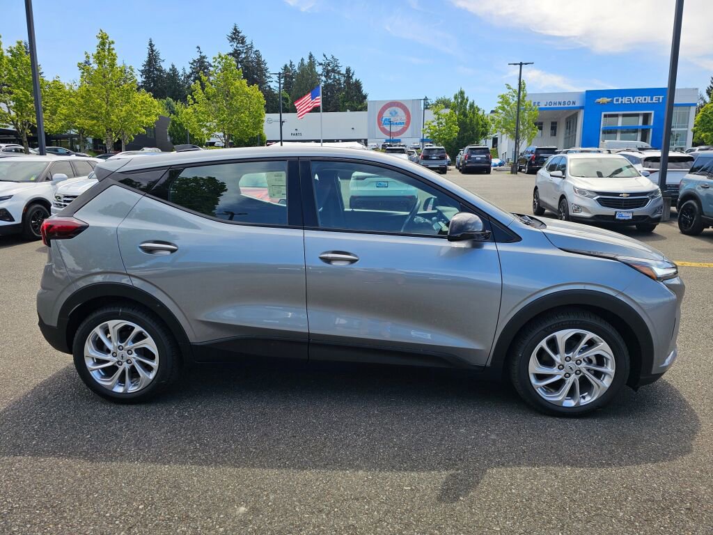 New 2027 Chevrolet Bolt LT FWD image 4