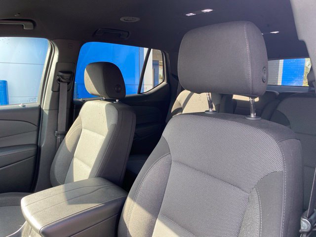 Used 2023 Chevrolet Traverse LT AWD/4WD image 15