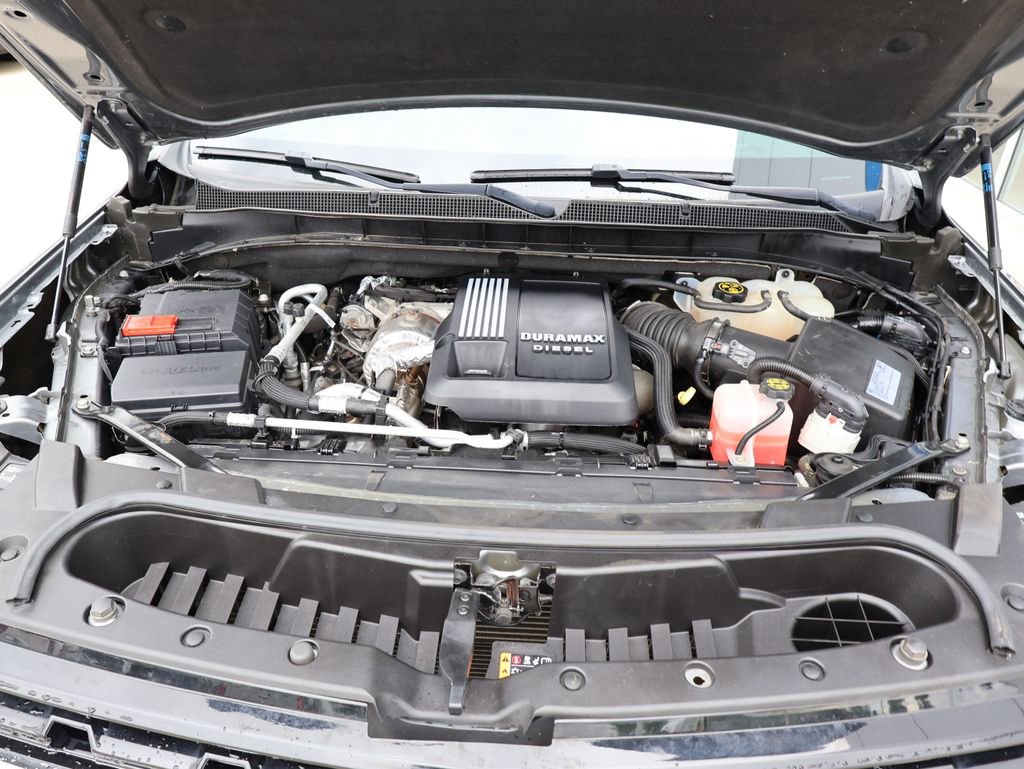 Used 2021 Chevrolet Suburban LT AWD/4WD image 47