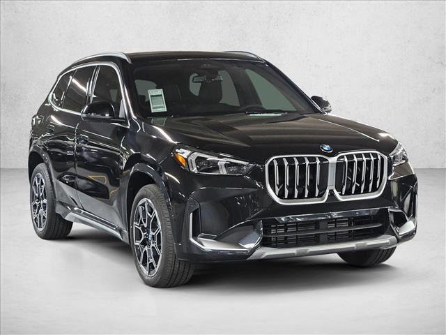 Used 2026 BMW X1 xDrive28i w/ Technology Package image 3