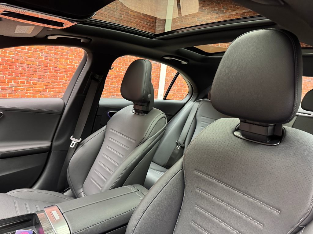 Used 2026 Mercedes-Benz C 300 4MATIC Sedan image 3