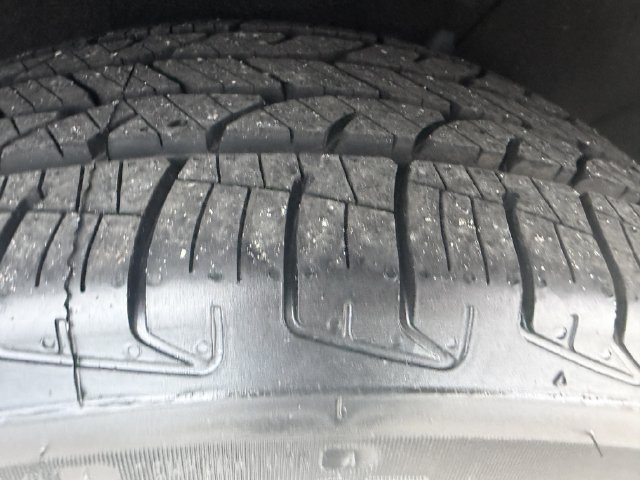 Used 2021 Chevrolet Equinox Premier FWD image 35