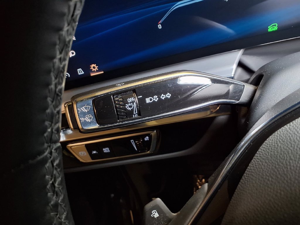 Certified 2024 Cadillac Lyriq Sport RWD image 8
