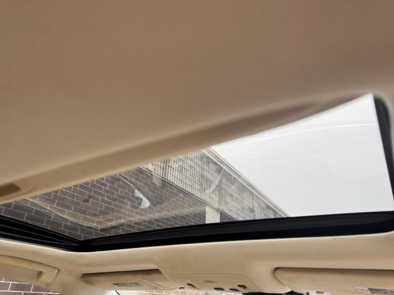 Used 2017 Lexus ES 350 w/ Luxury Package FWD image 21