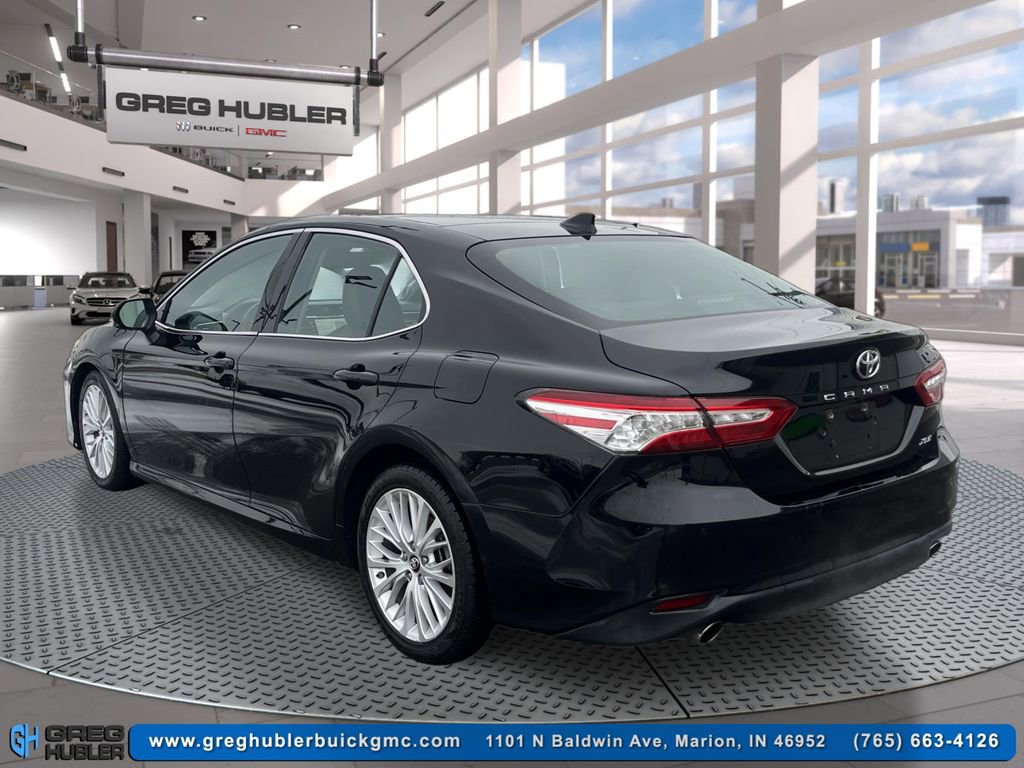 Used 2018 Toyota Camry XLE image 7