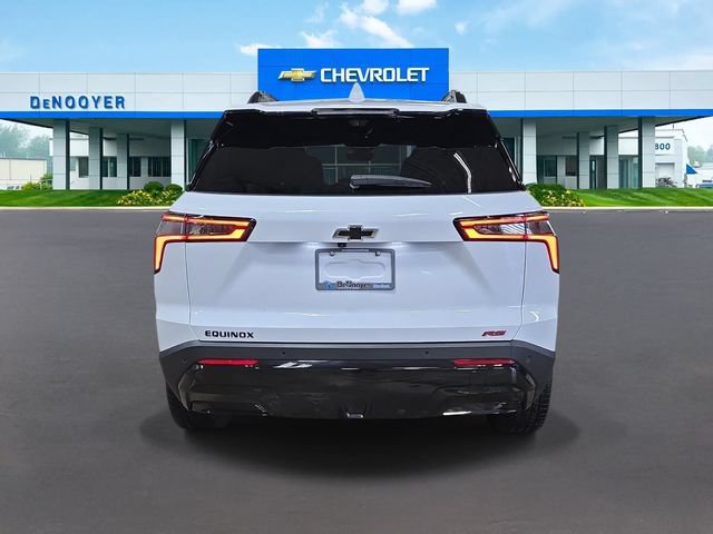 New 2026 Chevrolet Equinox RS w/ Convenience Package III FWD image 9