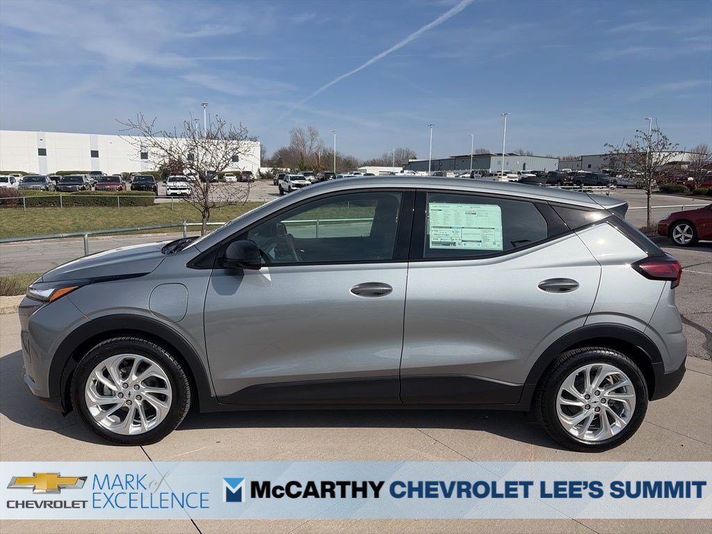 New 2027 Chevrolet Bolt LT FWD image 5